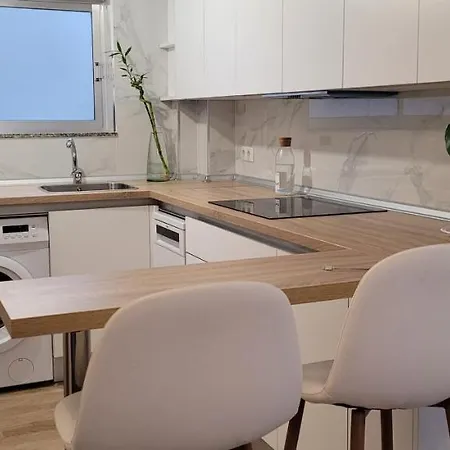 Parque Mendicoague Lägenhet