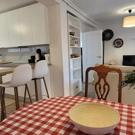 Parque Mendicoague Lägenhet