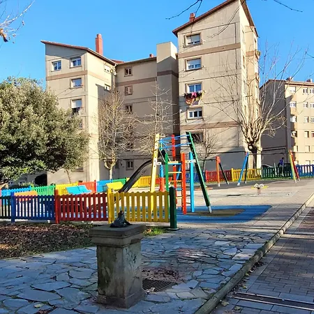 Parque Mendicoague Lägenhet